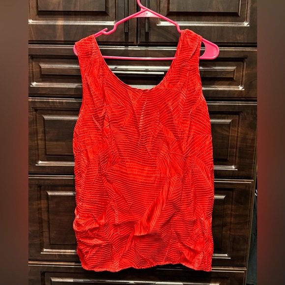 Maggie sweet 2pc Set Vibrant Red Button-Up Shirt & tank top LARGE - Picture 3 of 7